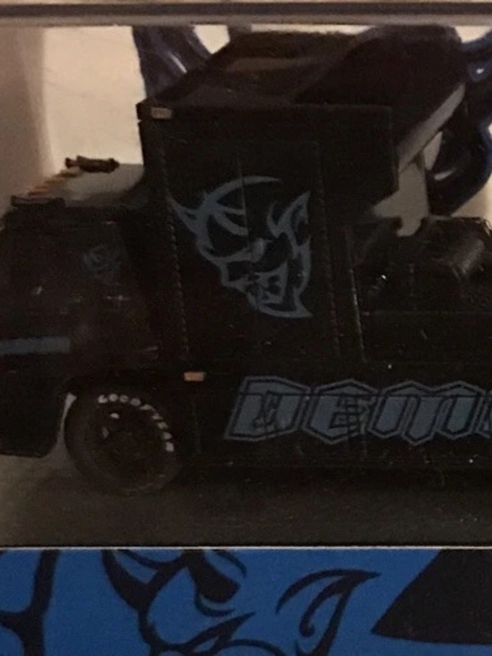 M2 Machines Auto Hauler Demon 1966 Dodge L600 1969 Dodge Charger Daytona Hemi
